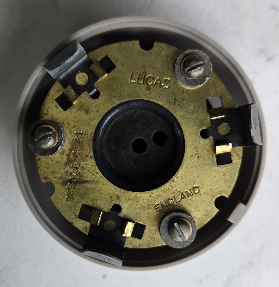 Vintage 1961? Botón de bocina Lucas Hillman ¿NUEVO? 33509B4 61 Hillman Minx Botón de bocina Foto 3 de 4