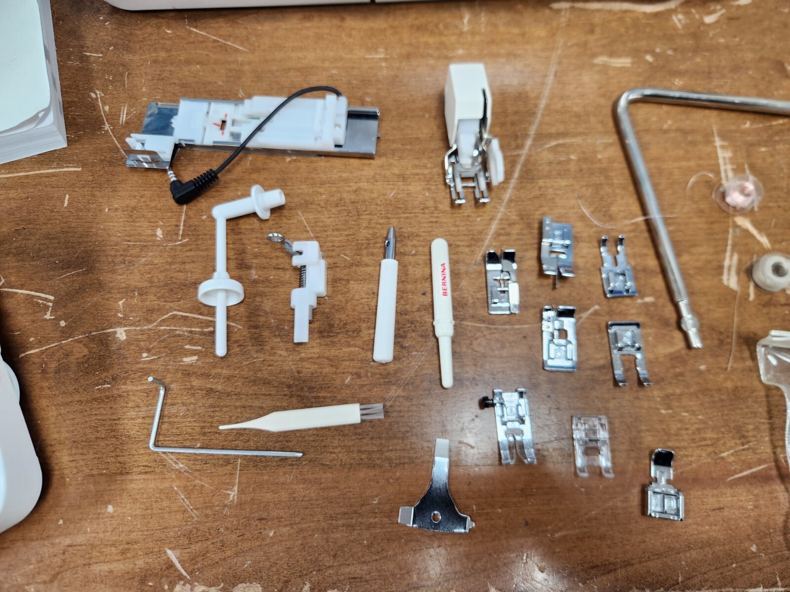 Juki DX7 Sewing & Quilting Machine w/ Accessories! Professionally