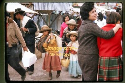 Peruvian People in Peru in 1964, Kodachrome Slide aa 25-9b