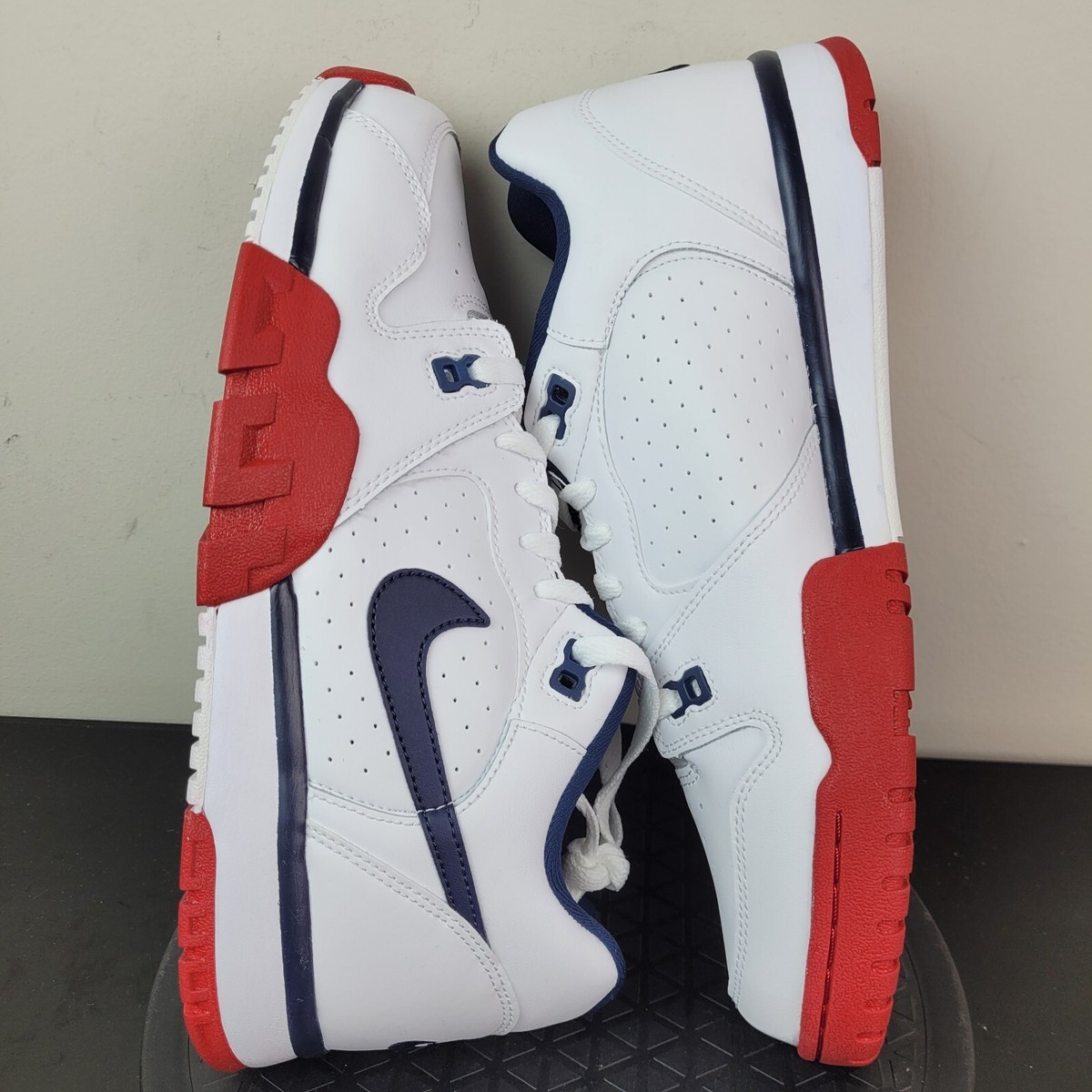 Nike Cross Trainer Low White Red Shoes Retro Sneakers CQ9182-101 Mens Sz 9.5 NEW Amazon.com | Nike Cross Trainer Low Mens Trainers CQ9182  main image 2