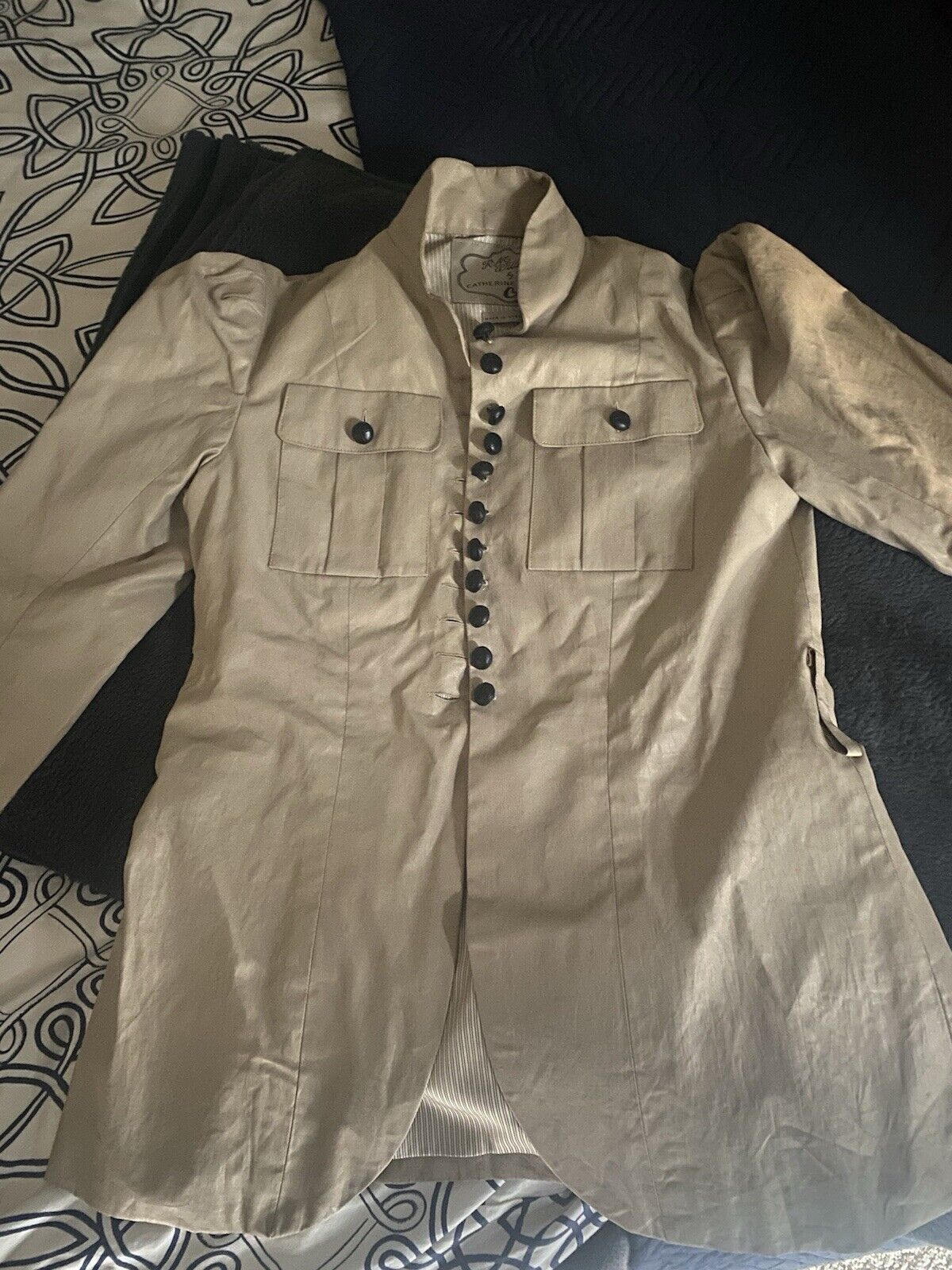 Picture 2 of 6