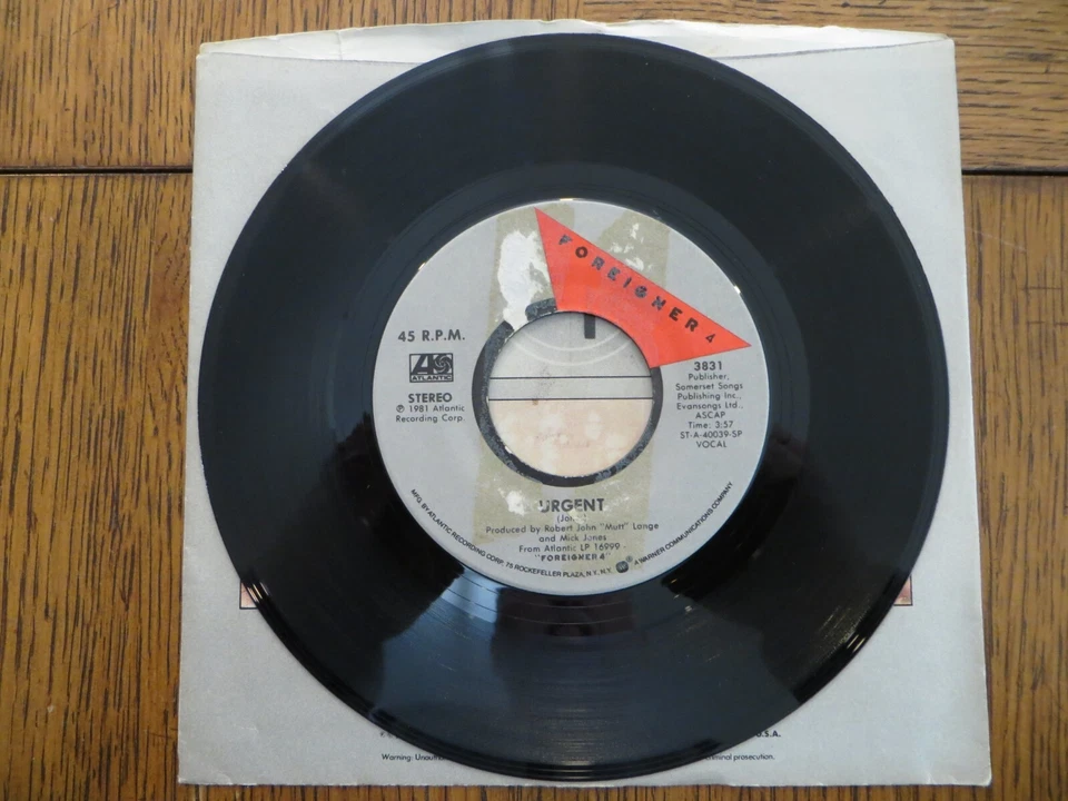 Foreigner – Urgent / Girl On The Moon - 1981 - Atlantic 3831 7" Single VG/VG - Image 3 of 4
