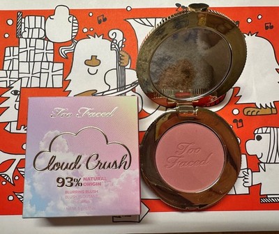 Too Faced - Cloud Crush Blurring Blush COLOR: Head In The Clouds- 5 g / 0.17 oz