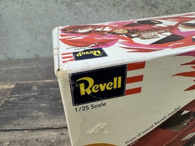 Revell 1/25 VW 救护车 模型 内袋未開封 外箱傷み Ln530 Revell 1/25 VW 救护车 模型 内袋未開封 外箱傷み Ln530
