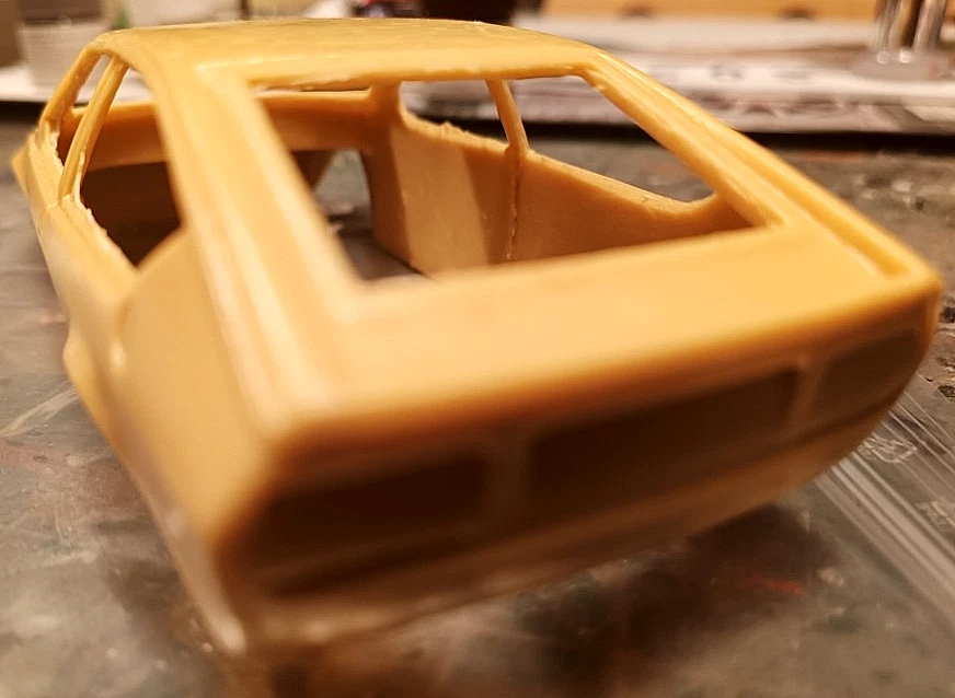 KIT CARROSSERIE RESINE ALFA ROMEO GTV 1984 NARTON - 1/24 - Photo 3/3