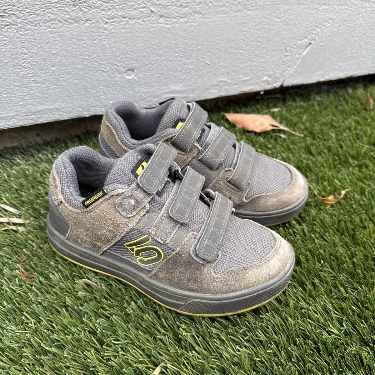 Youth Cycling Shoes for sale | eBay