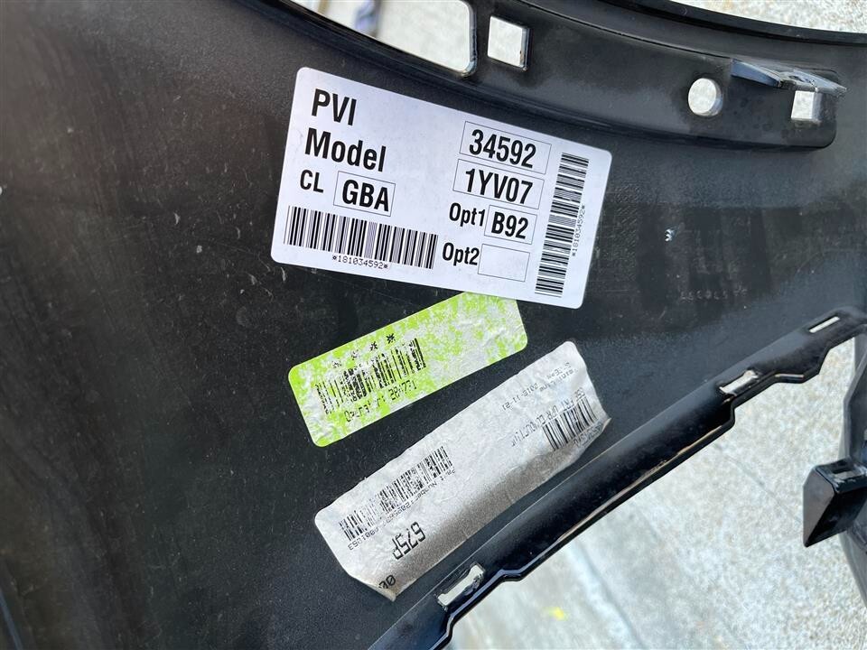 2016-2019 16 17 18 19 Chevrolet Corvette ZR1 Front Bumper OEM