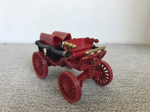 Horse Drawn Pumper - Picture 3 of 3