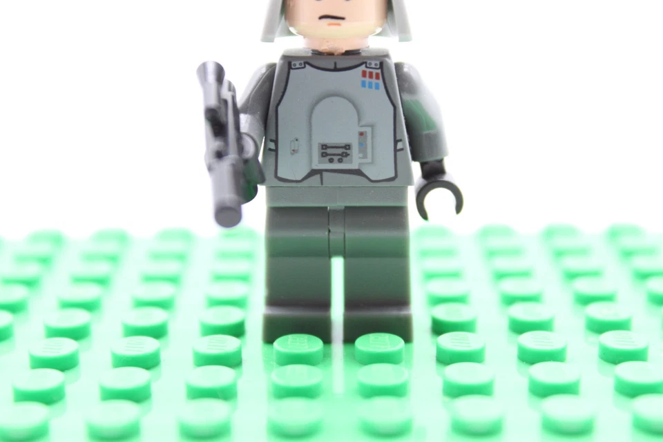 LEGO Star Wars Empire Strikes Back Minifigure General Maximillian Veers sw0289 Foto 3 de 4