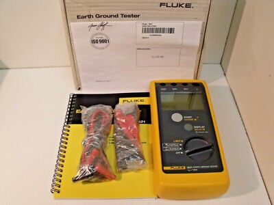 NIB Fluke 1621 Basic Earth Ground Tester