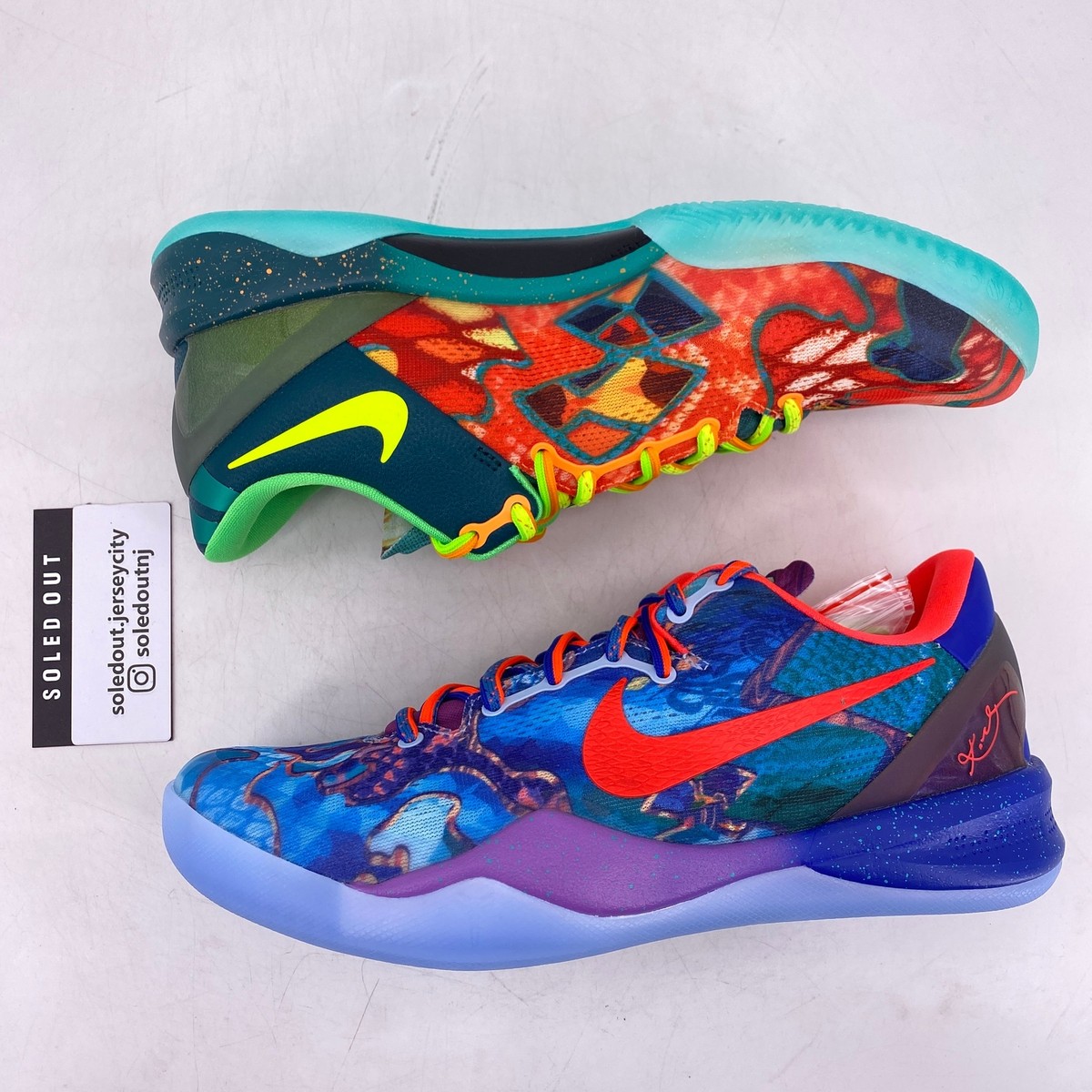 靴 Kobe 8 Protro What The Kobe? 25cm Nike Kobe 8 Protro 2025 “What The” Review & On Feet - YouTube