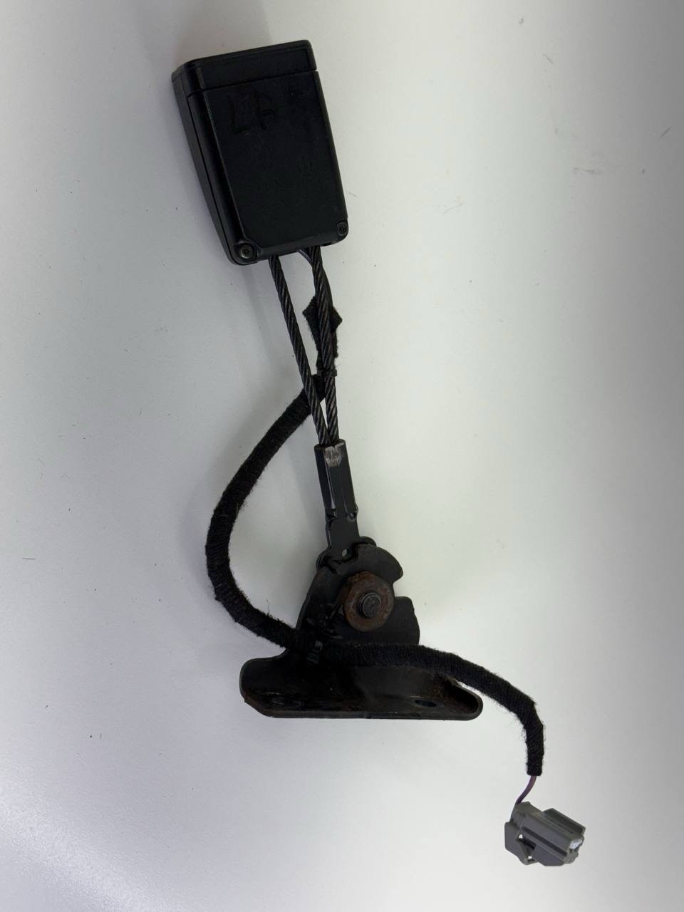 2014 - 2024 MASERATI GHIBLI FRONT LEFT DRIVER SIDE SEATBELT SEAT BELT BUCKLE 387