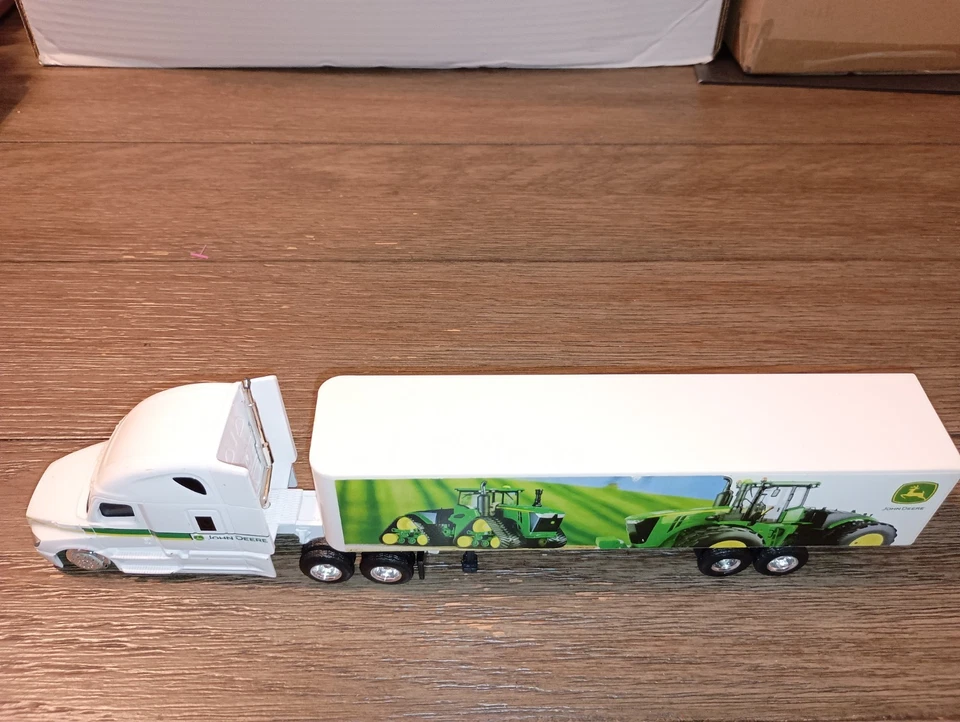 Ertl John Deere Truck Semi Trailer* Missing front tires* *SEE ALL PICS*SEE PICS* - Image 4 of 4