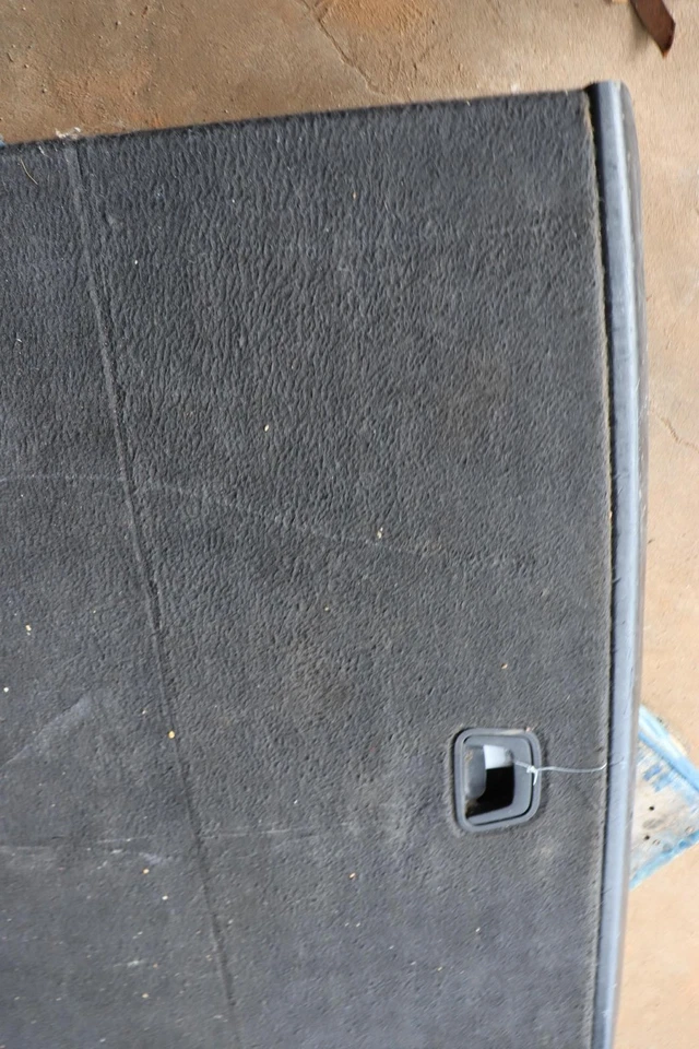 Chevy/GMC 2015-2020 suburbano maletero trasero piso cubierta de carga panel caja de almacenamiento OEM Foto 4 de 4