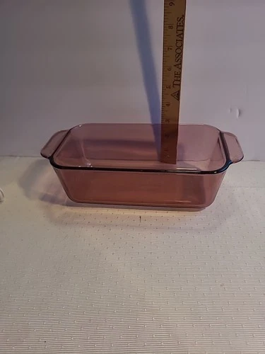 Pyrex 213-R Cranberry Glass Casserole Dish Baking Pan Handled 1.5qt Vintage