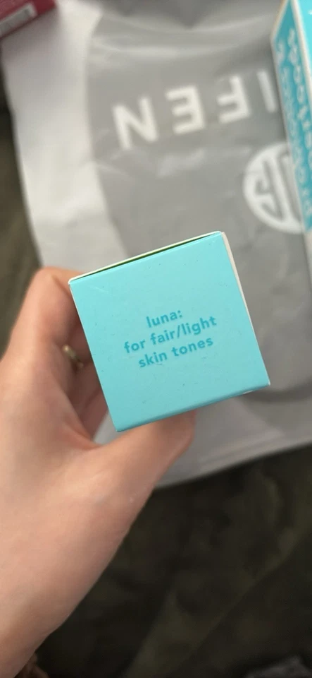 NEW! NIB! Tula Filter Primer Blurring & Moisturizing Primer LUNA Fair/Light 1oz - Image 4 of 4