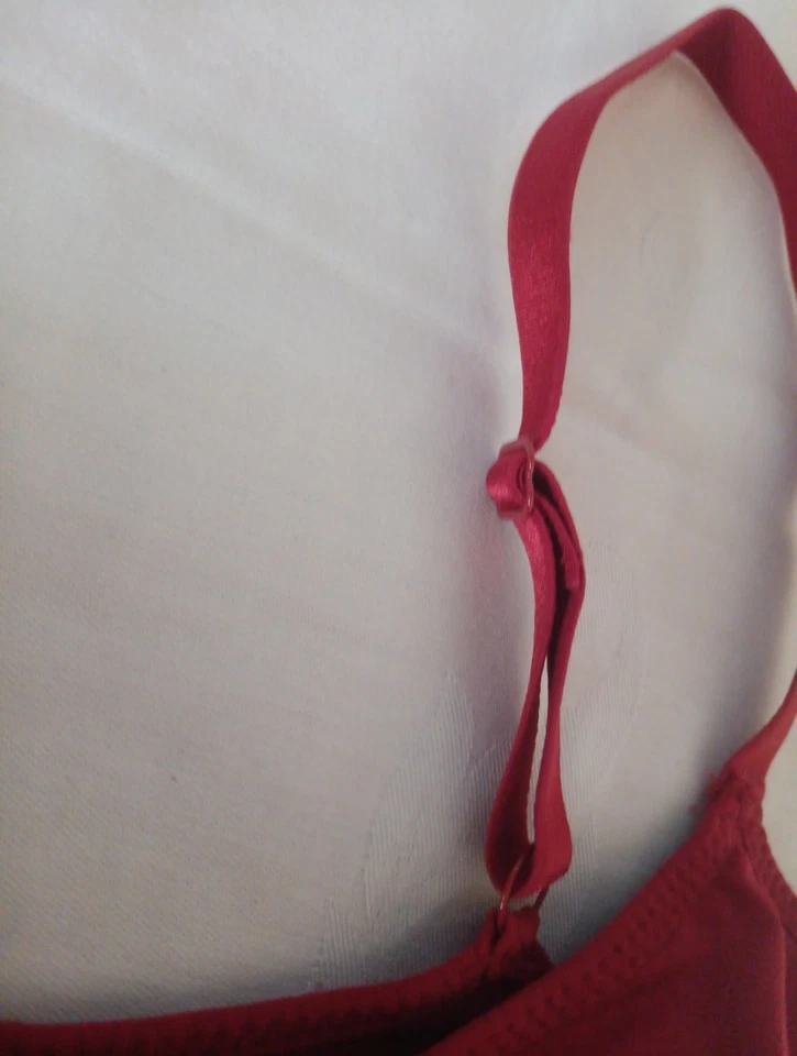 Camiseta Pullover 2 Coobie Bras Talla Completa Rojo Verde Azulado Foto 4 de 4