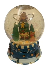 San Francisco Music Box Company Snow Globe Peace On Earth Plays Joy To The World