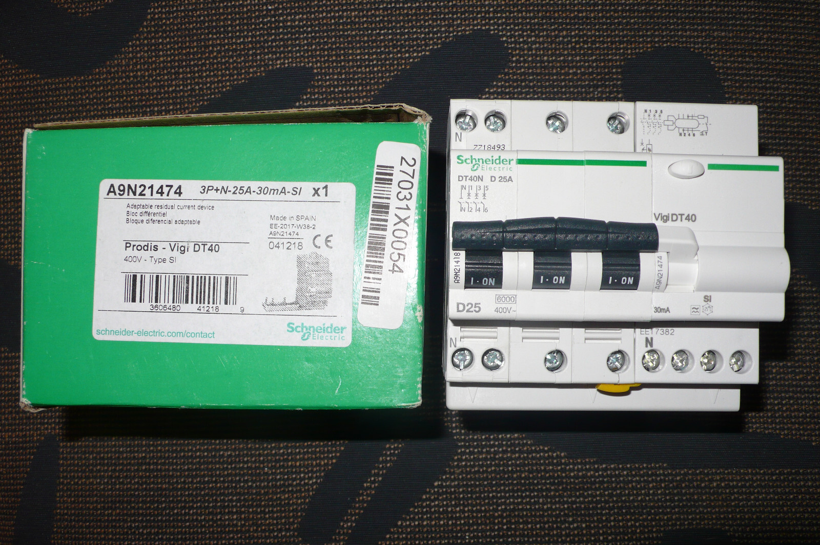 Disjoncteur différentiel Schneider 4P 25A 30mA Courbe D pour la protection des moteurs