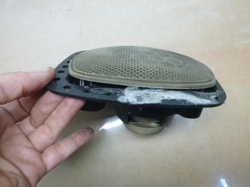 Altavoces de techo clásicos Ram 1500-3500 2013-2022 L/R OEM Mopar Foto 2 de 4