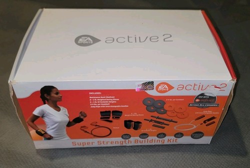 EA Sports Active 2 Super Strength Building Kit (über alle Konsolen)  - Bild 1 von 4