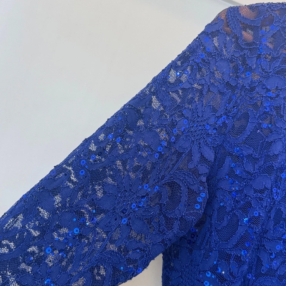 Blue Lace Dress with sequence size 12 - Image 4 of 4