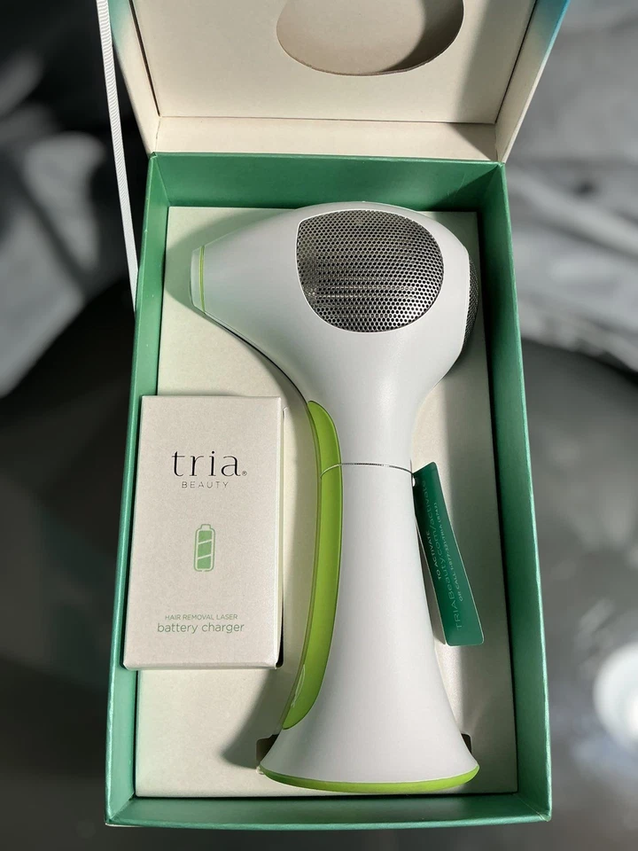 Tria Beauty 4x Permanent Hair Removal Laser | White/Green - Image 3 of 4