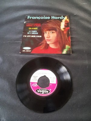 45t - Françoise Hardy - C est A L amour Auquel Je Pense