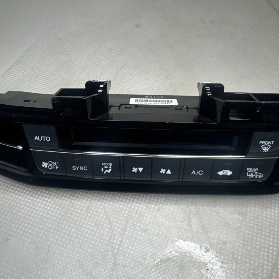 2017 HONDA ACCORD Heat AC Controller automatic control 79600T2FA51 OEM 17 - Image 4 of 4