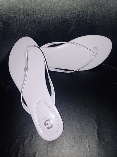 new womens shoes lavender G by GUESS THONG sandals 9.5  new - Picture 3 of 5