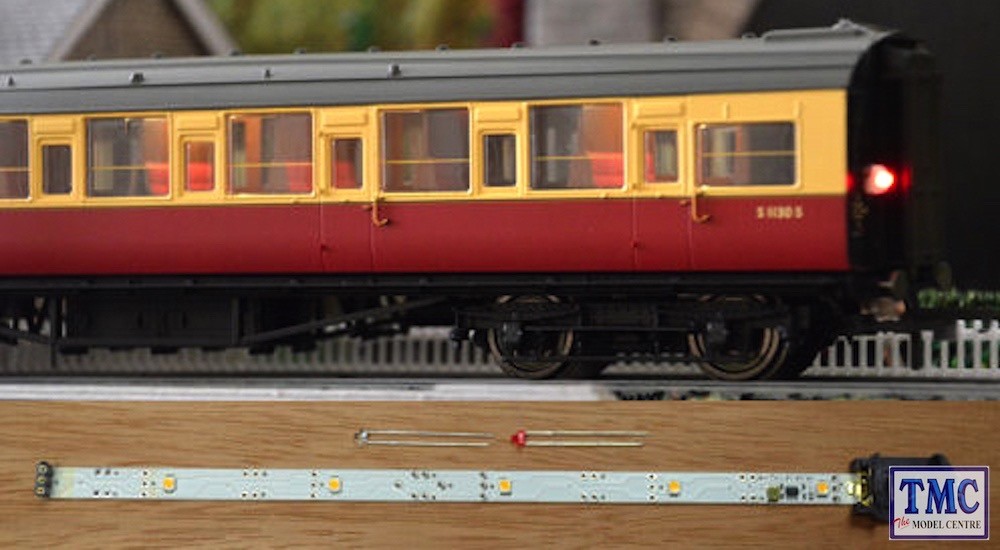 TTCL22 Train Tech OO Standard Coach Lighting Strips - Warm White & Tail Light