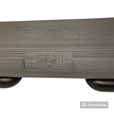Plateforme Step Aérobic The Step (Made In USA) - Taille Circuit Gris - 2 Risers