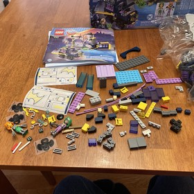 LEGO 41237 &ndash; Batgirl Secret Bunker &ndash; DC Super Hero Girls - RETIRED