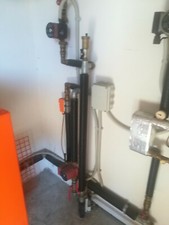 Caldaia a pellet  e nocciolino 35 kw ad inverter acqua calda e riscaldamento.