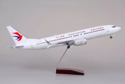 1:85 47CM China Eastern BOEING 737 MAX Plane Landing gear  Resin Aircraft Model