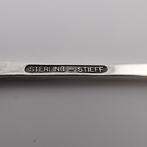 Stieff Williamsburg Shell Sterling Silver Teaspoons - 6" - Set of 4 - Picture 3 of 3