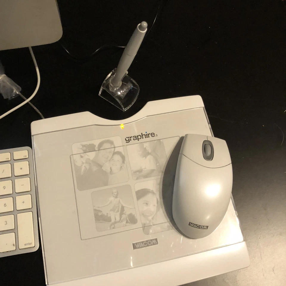 Used iMac MC784LL/A (Mid-2010) - 21.7 Core i3 - 2.9GHz - 10GB/1TB HDD - Image 4 of 4