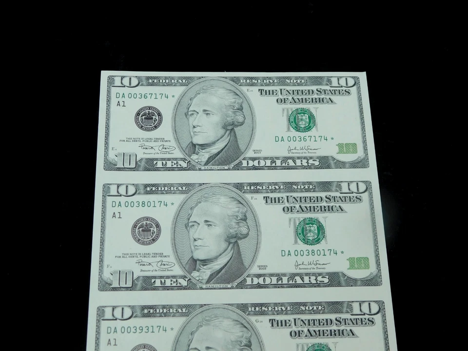 2003 $10 Federal Reserve Uncut Sheet of 4x UNC **STAR** Notes - Image 3 of 4