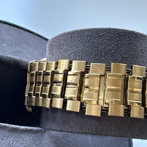 Citizen Men's Bracelet Eco Drive Flexible Band Men's Watch Item No. BM8452-99P - Picture 18 of 24
