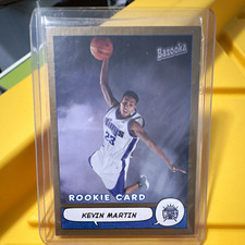 Topps 2004-05 Bazooka Kevin Martin Sacramento Kings Rookie Gold #167 Card. rookie card picture