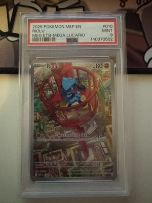 Riolu 010 Me: Mega Evolution Holo