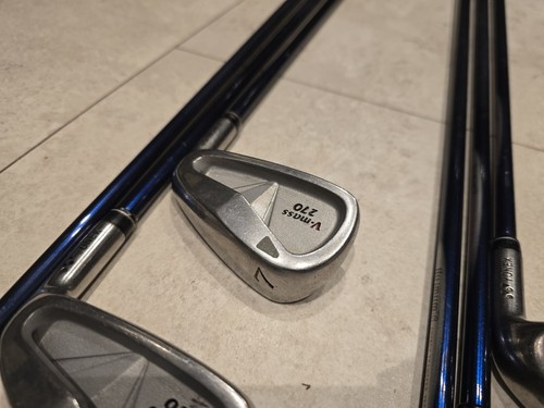 Yonex V-Mass 270 Iron Set / 5-PW / Regular Flex Yonex UltimumTi Shafts - Picture 4 of 17