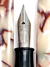 Japanese  MASTER  celluloid  axis  shut off  unused no leaks