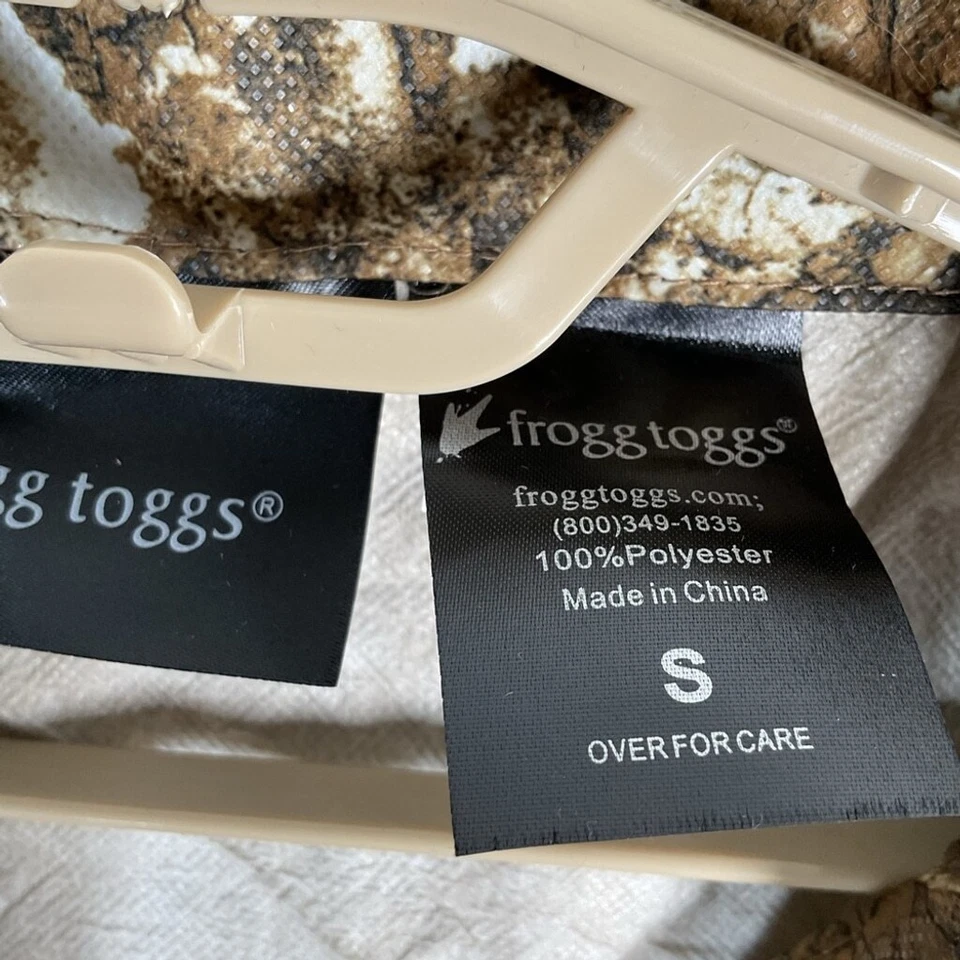 Chaqueta de Lluvia FROGG TOGGS Para Hombre Clásica Pro Action Impermeable Camuflada PEQUEÑA Foto 4 de 4