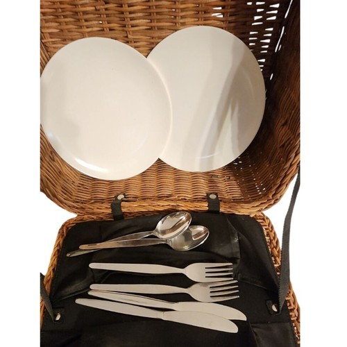 Handwoven Wicker Backpack Picnic Basket w/ Wine Bottle Holder Plates Utensils - Imagen 12 de 21