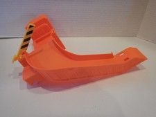 Hot Wheels Ultimate Garage Shark Attack FTB69 Piece  Exit w/Gate Replacement