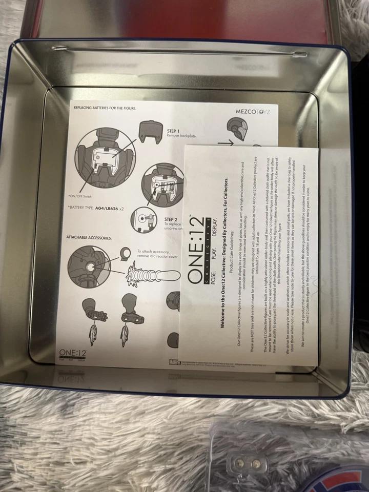 STEALTH INVENCIBLE IRON MAN One:12 Acción Colectiva MEZCO Marvel PX Exclusivo Foto 4 de 4