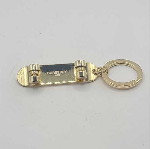 Porte-clés Burberry Skateboard neuf - Photo 4/4