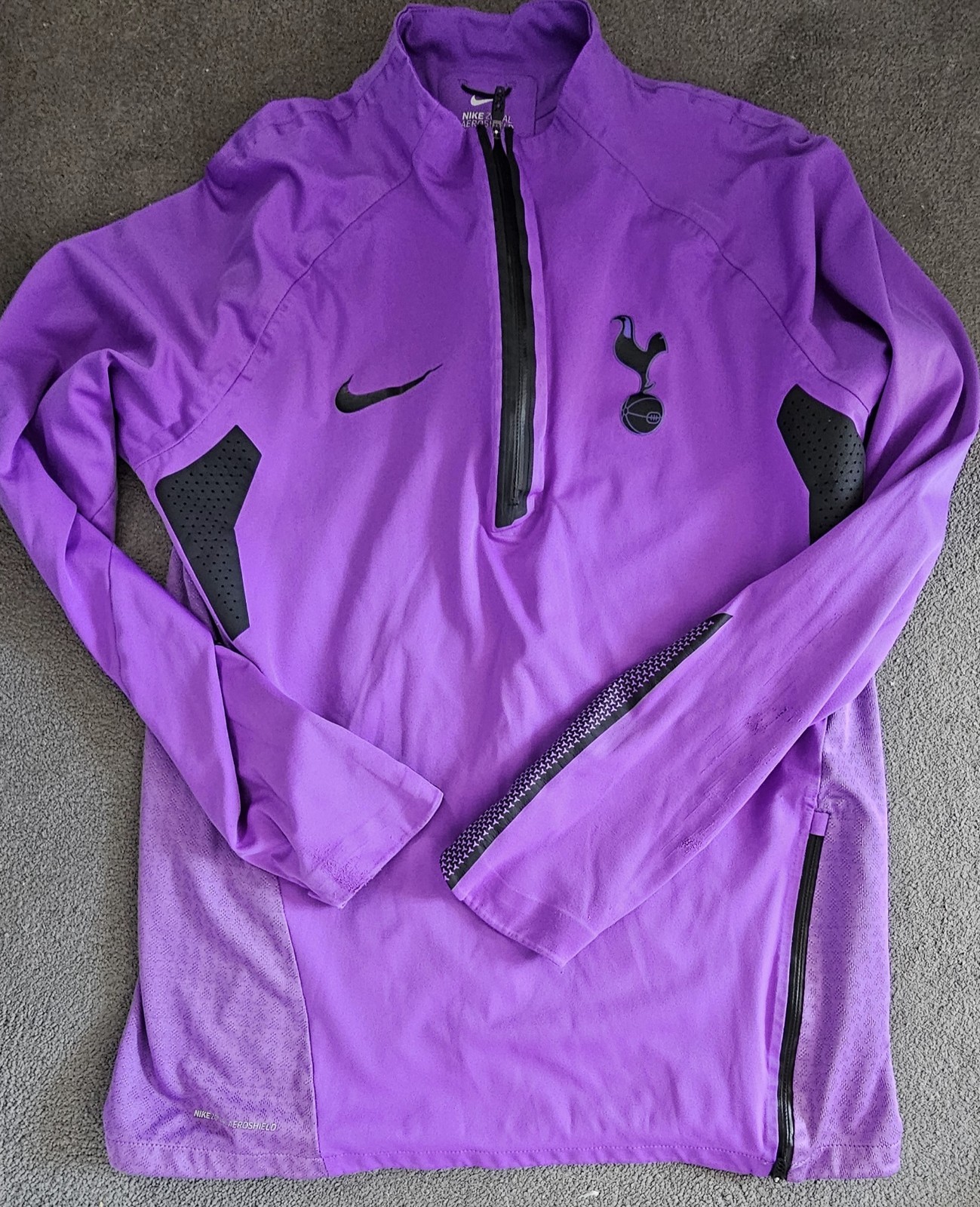 Tottenham Hotspur Spurs Player Worn Nike jacket rare not shirt AREOSHIELD 