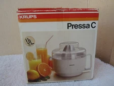 NIB KRUPS PRESSA C Citrus Fruit JUICER Grapefruit LARGE 22oz Clear LID NEW
